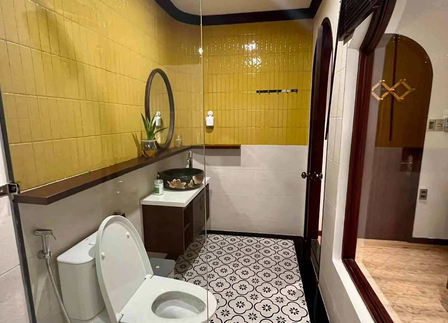 Becoming Thi Sach Hotel Da Nang 0*,