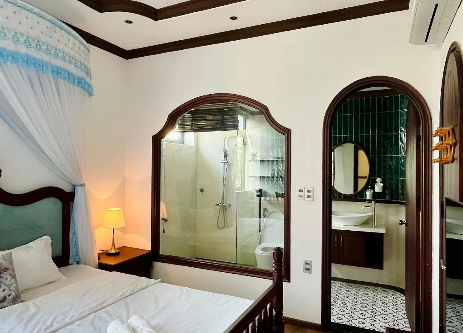 Becoming Thi Sach Hotel Da Nang Vietnam