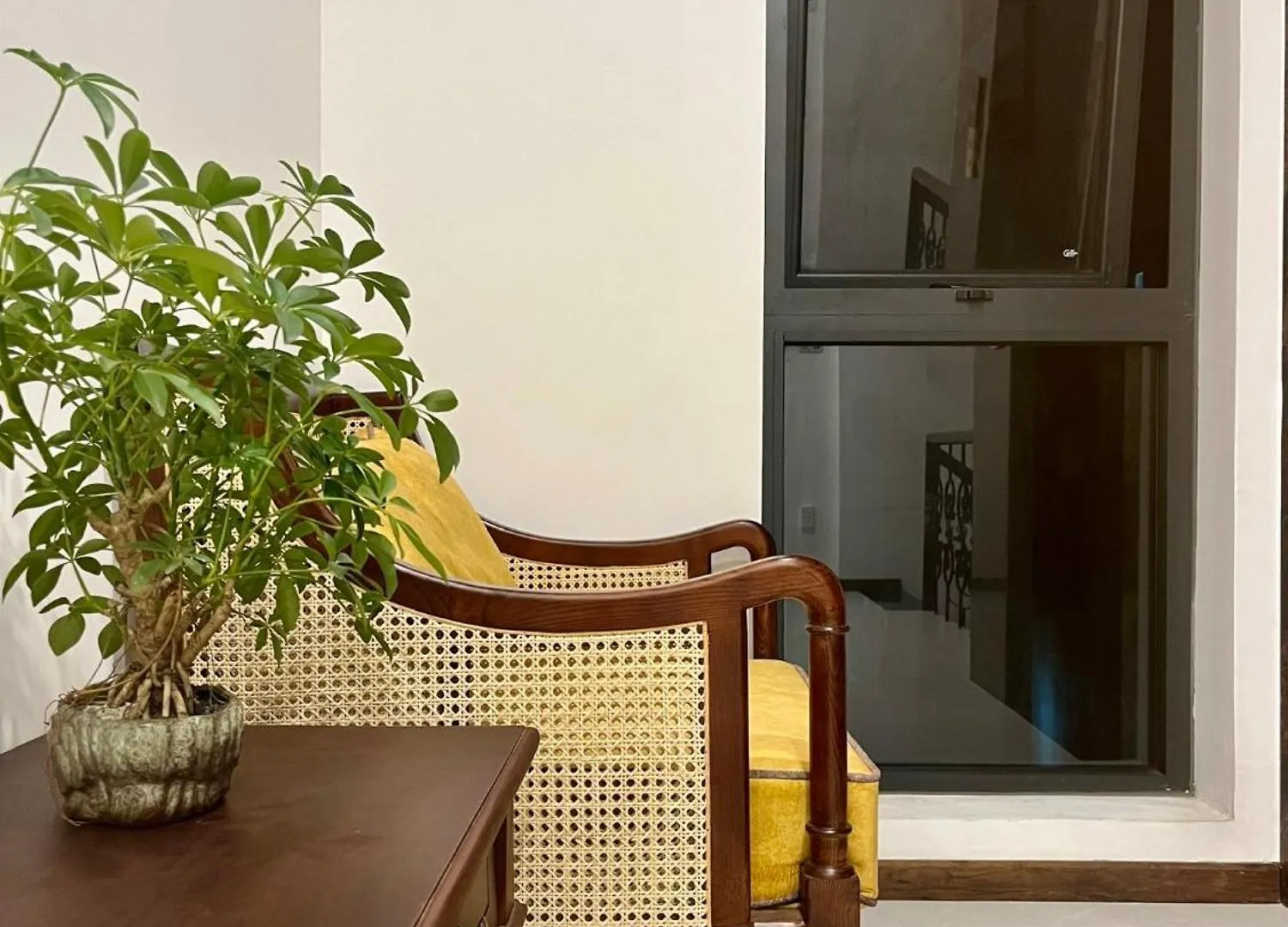 Becoming Thi Sach Hotel Da Nang 0*,  Vietnam